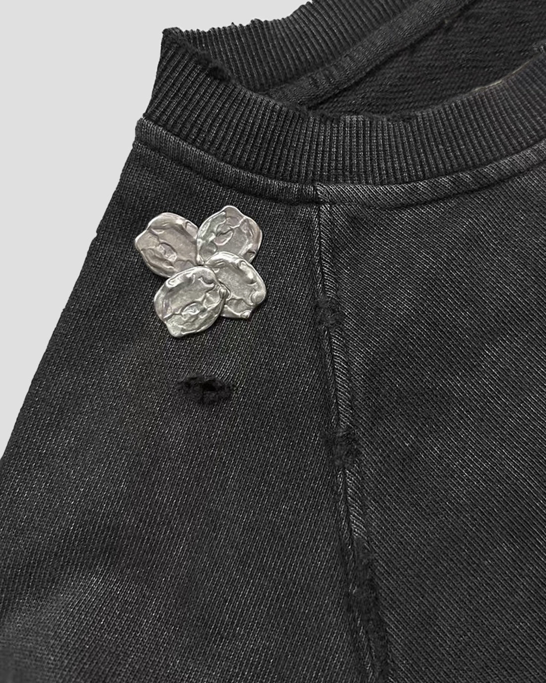 Forged Flowers Sweater – Washed Graphite