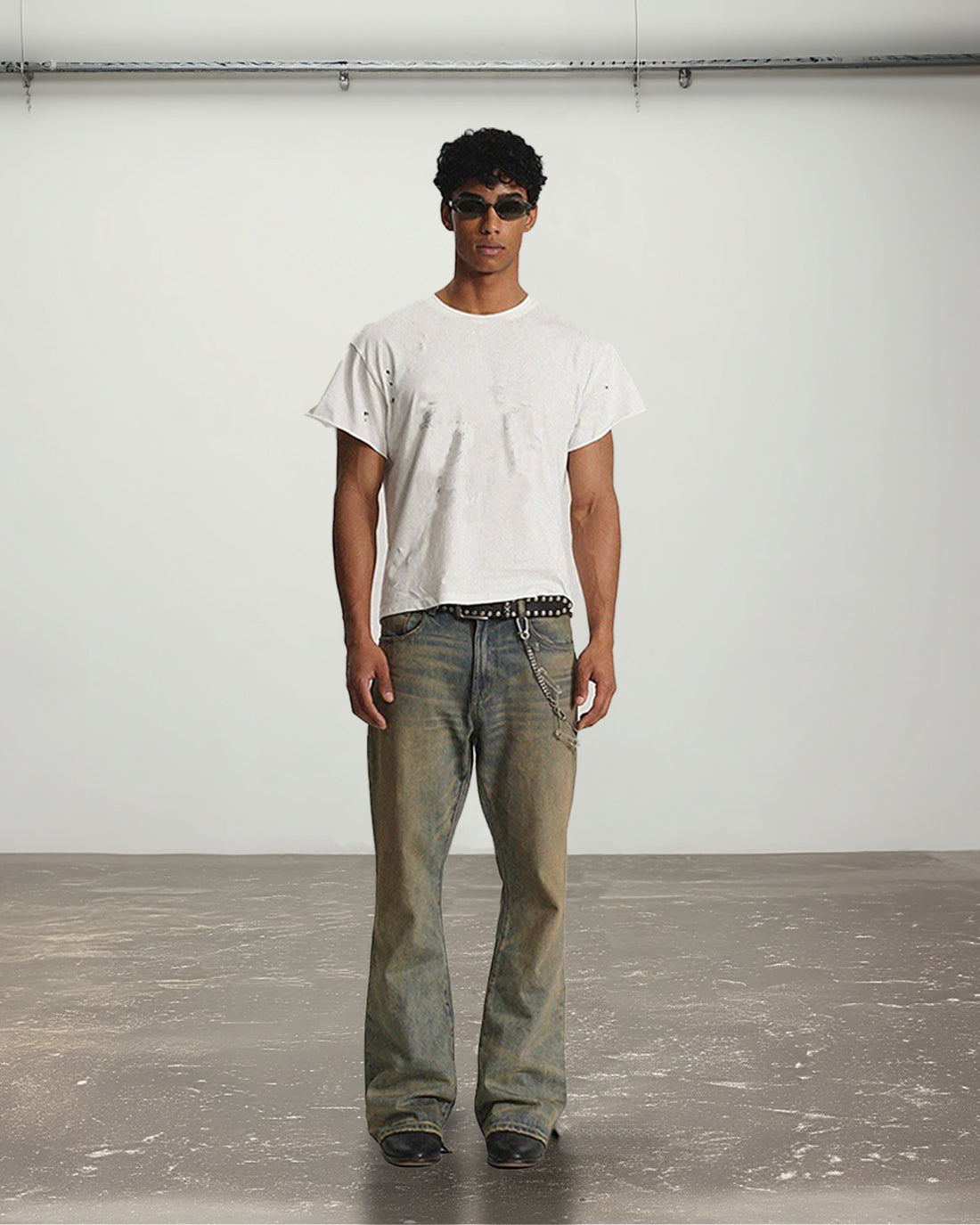 Raw-Tint Distressed Flare